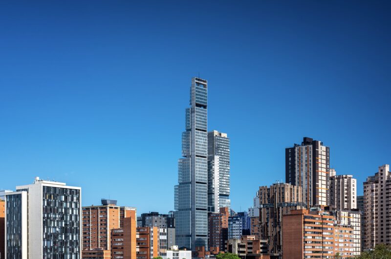 Skyline de Bogotá, uno de los mercados que cubre nuestro análisis regional de vacancia